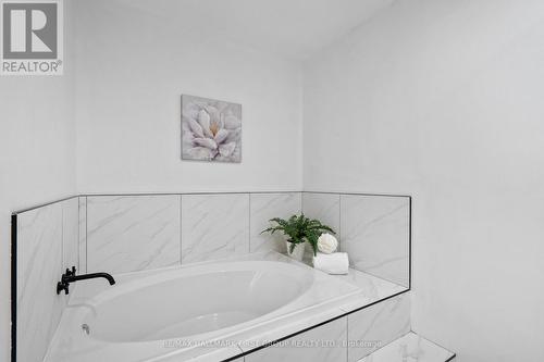 337 Old Harwood Avenue, Ajax, ON - Indoor Photo Showing Bathroom