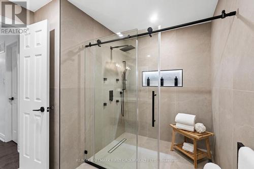 337 Old Harwood Avenue, Ajax, ON - Indoor Photo Showing Bathroom