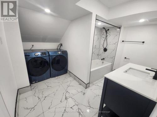 337 Old Harwood Avenue, Ajax, ON - Indoor Photo Showing Laundry Room