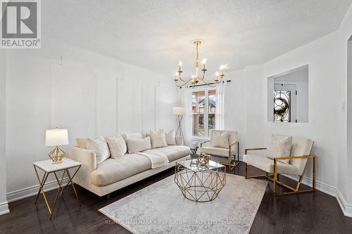 337 Old Harwood Avenue, Ajax, ON - Indoor Photo Showing Living Room