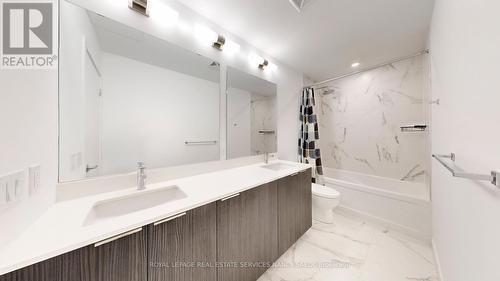906 - 8 Olympic Garden Drive, Toronto, ON - Indoor Photo Showing Bathroom