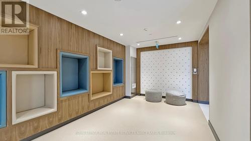906 - 8 Olympic Garden Drive, Toronto, ON - Indoor Photo Showing Other Room