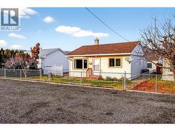 1052 Surrey Avenue  Kamloops, BC V2B 1R3