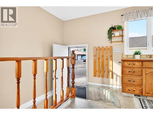 1052 Surrey Avenue, Kamloops, BC - Indoor Photo Showing Other Room