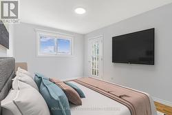 WALK OUT TO DECK(VIRUTALLY STAGED) - 