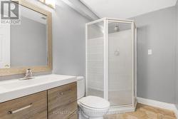 LOWER LEVEL WASHROOM - 