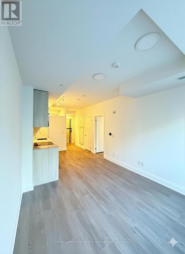 222 - 3250 Carding Mill Trail, Oakville, ON - Indoor Photo Showing Other Room