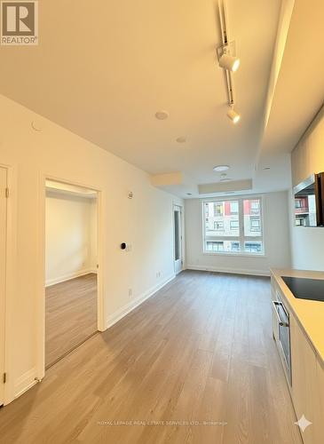 222 - 3250 Carding Mill Trail, Oakville, ON - Indoor