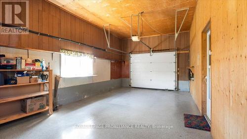 89 Point Anne Road, Belleville (Belleville Ward), ON - Indoor Photo Showing Garage