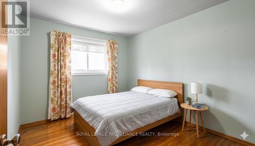 89 Point Anne Road, Belleville (Belleville Ward), ON - Indoor Photo Showing Bedroom