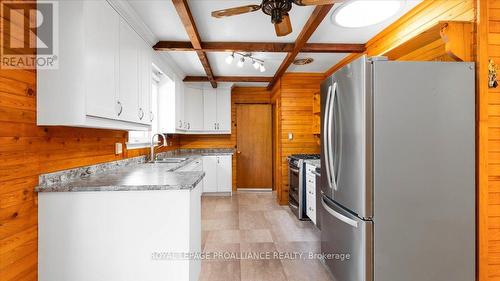 89 Point Anne Road, Belleville (Belleville Ward), ON - Indoor Photo Showing Kitchen