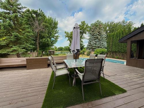 146 Wilkinson Crescent, Portage La Prairie, MB - Outdoor With Deck Patio Veranda