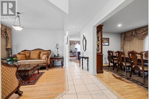 3 Nature Court, Hamilton, ON - Indoor