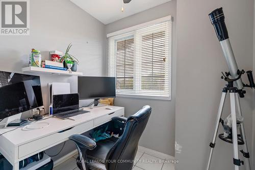 3 Nature Court, Hamilton, ON - Indoor Photo Showing Office