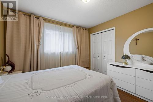 3 Nature Court, Hamilton, ON - Indoor Photo Showing Bedroom