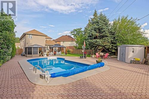 3 Nature Court, Hamilton, ON - Outdoor With In Ground Pool With Backyard