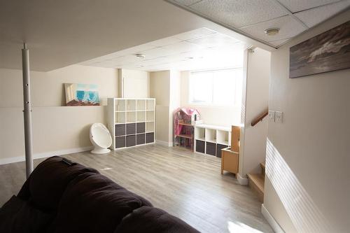 29 Granite Park Boulevard, Steinbach, MB - Indoor Photo Showing Other Room