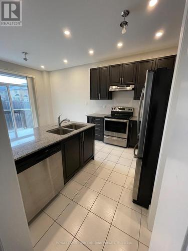 Main - 306 Cedar Hedge Road, Milton, ON - Indoor Photo Showing Kitchen With Double Sink