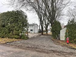 Rue Anatole-Touchette  Saint-Jean-Sur-Richelieu, QC J2X 1B2