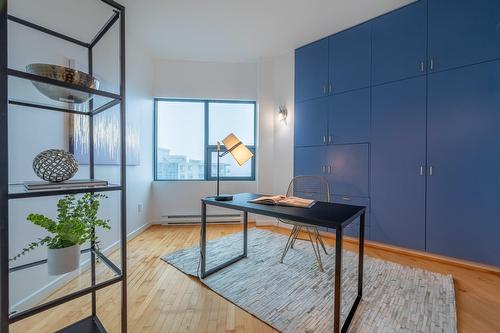 Office - 1201-3 Boul. Simard, Saint-Lambert, QC - Indoor Photo Showing Other Room