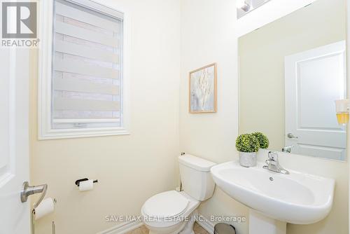 20 Bertram Gate, Whitby, ON - Indoor Photo Showing Bathroom