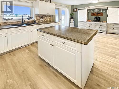 396 Petterson Drive, Estevan, SK - Indoor Photo Showing Kitchen With Double Sink