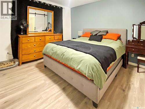 396 Petterson Drive, Estevan, SK - Indoor Photo Showing Bedroom
