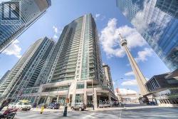 3206 - 30 GRAND TRUNK CRESCENT  Toronto, ON M5J 3A4