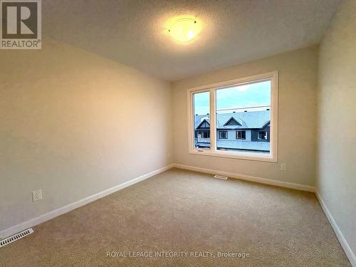 316 Clearpath Private, Ottawa, ON - Indoor Photo Showing Other Room