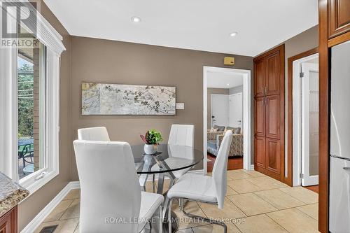 1768 Featherston Drive, Ottawa, ON - Indoor Photo Showing Dining Room