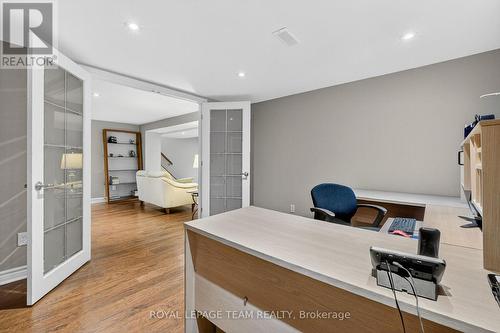 1768 Featherston Drive, Ottawa, ON - Indoor
