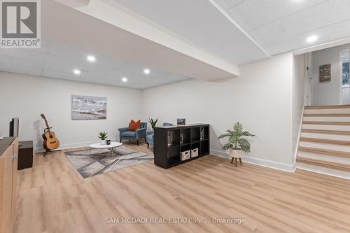 2480 Parmeer Drive, Mississauga, ON - Indoor Photo Showing Other Room