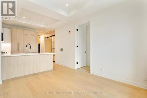 307 - 123 Maurice Drive, Oakville, ON - Indoor