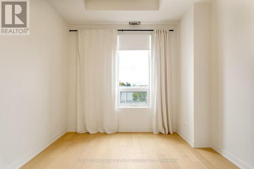 307 - 123 Maurice Drive, Oakville, ON - Indoor Photo Showing Other Room