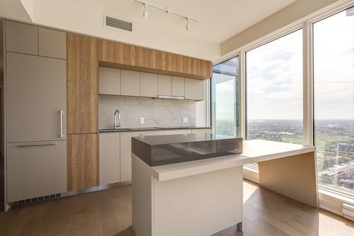 Kitchen - 3007-1188 Rue St-Antoine O., Montréal (Ville-Marie), QC - Indoor Photo Showing Kitchen