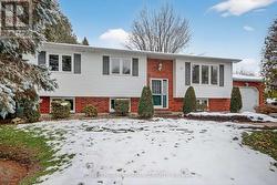 9 ELDON STREET  Russell, ON K4R 1C1