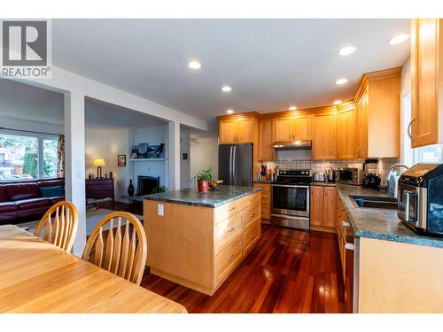 1081 Davie Avenue, Prince George, BC - Indoor