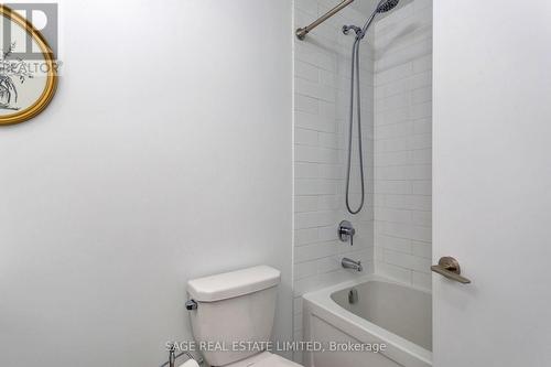 401 - 760 The Queensway, Toronto, ON - Indoor Photo Showing Bathroom
