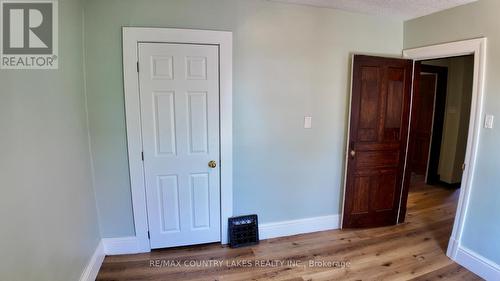 7 Melbourne Street E, Kawartha Lakes, ON 