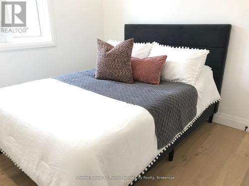 169 Wimpole Street, West Perth (Mitchell), ON - Indoor Photo Showing Bedroom