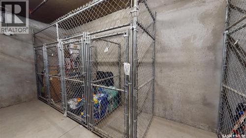 405 409 B Avenue S, Saskatoon, SK - Indoor With Storage
