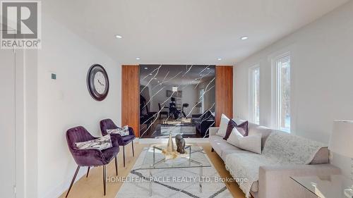 71 Koch Drive, Guelph, ON - Indoor Photo Showing Living Room