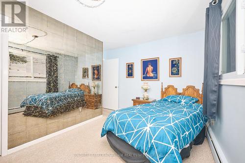 609 Lincoln Street, Welland (Lincoln/Crowland), ON - Indoor Photo Showing Bedroom