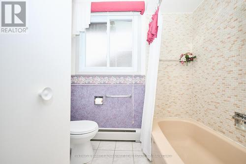 609 Lincoln Street, Welland (Lincoln/Crowland), ON - Indoor Photo Showing Bathroom