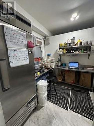 1055 Somerset Street W, Ottawa, ON 