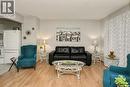 426 Royal Street, Regina, SK  - Indoor Photo Showing Living Room 