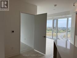 1505 - 8 TIPPETT ROAD  Toronto, ON M3H 0E7