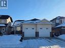 815 Lynd Crescent, Saskatoon, SK  - Outdoor With Facade 