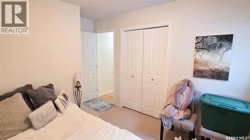 815 Lynd Crescent, Saskatoon, SK - Indoor Photo Showing Bedroom