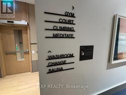 2105 - 395 SQUARE ONE DRIVE  Mississauga, ON L5B 0P6